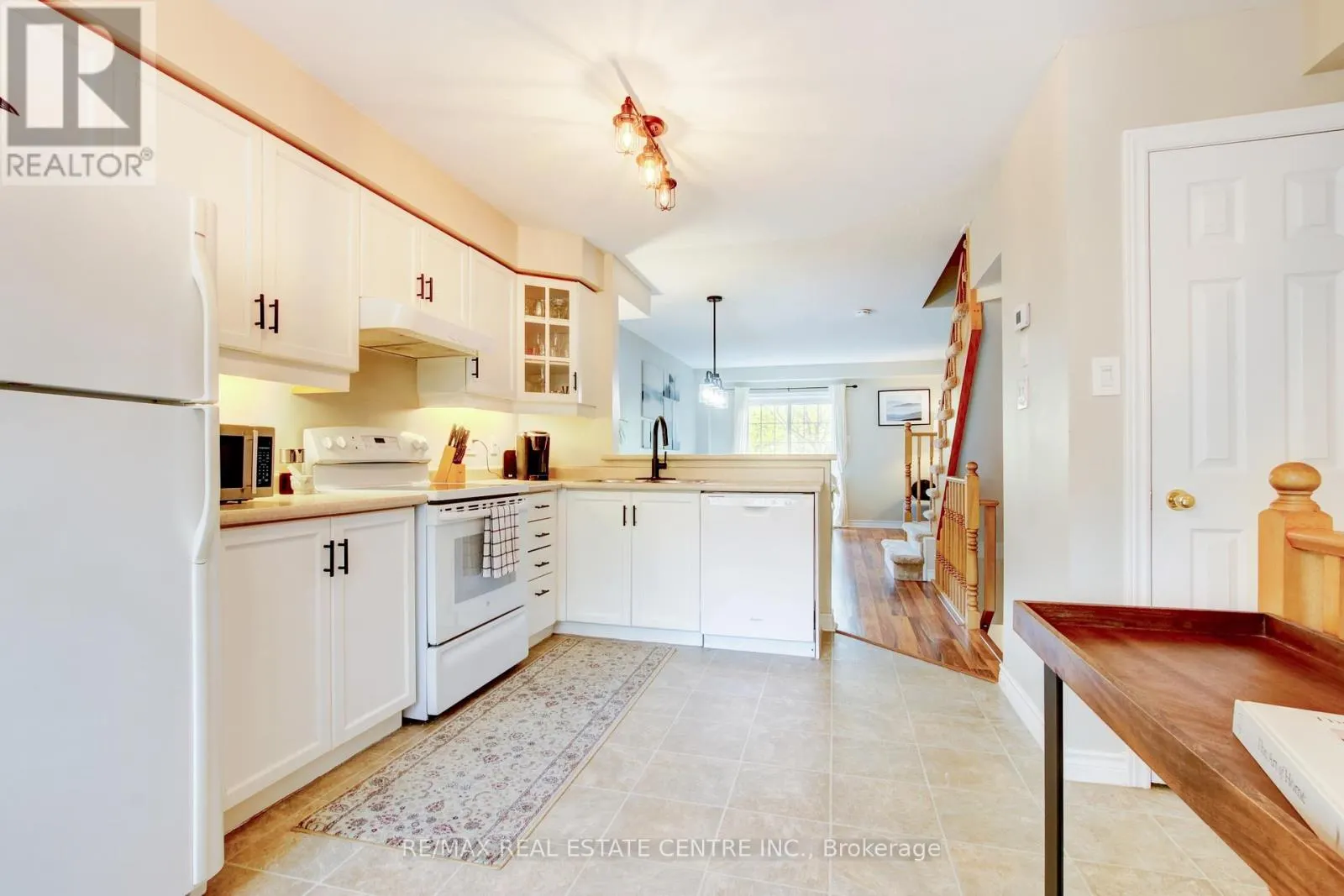 82 - 3480 UPPER MIDDLE ROAD