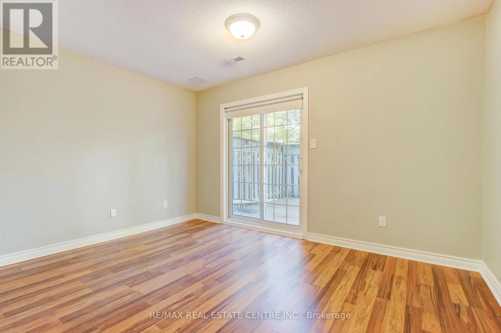 82 - 3480 UPPER MIDDLE ROAD