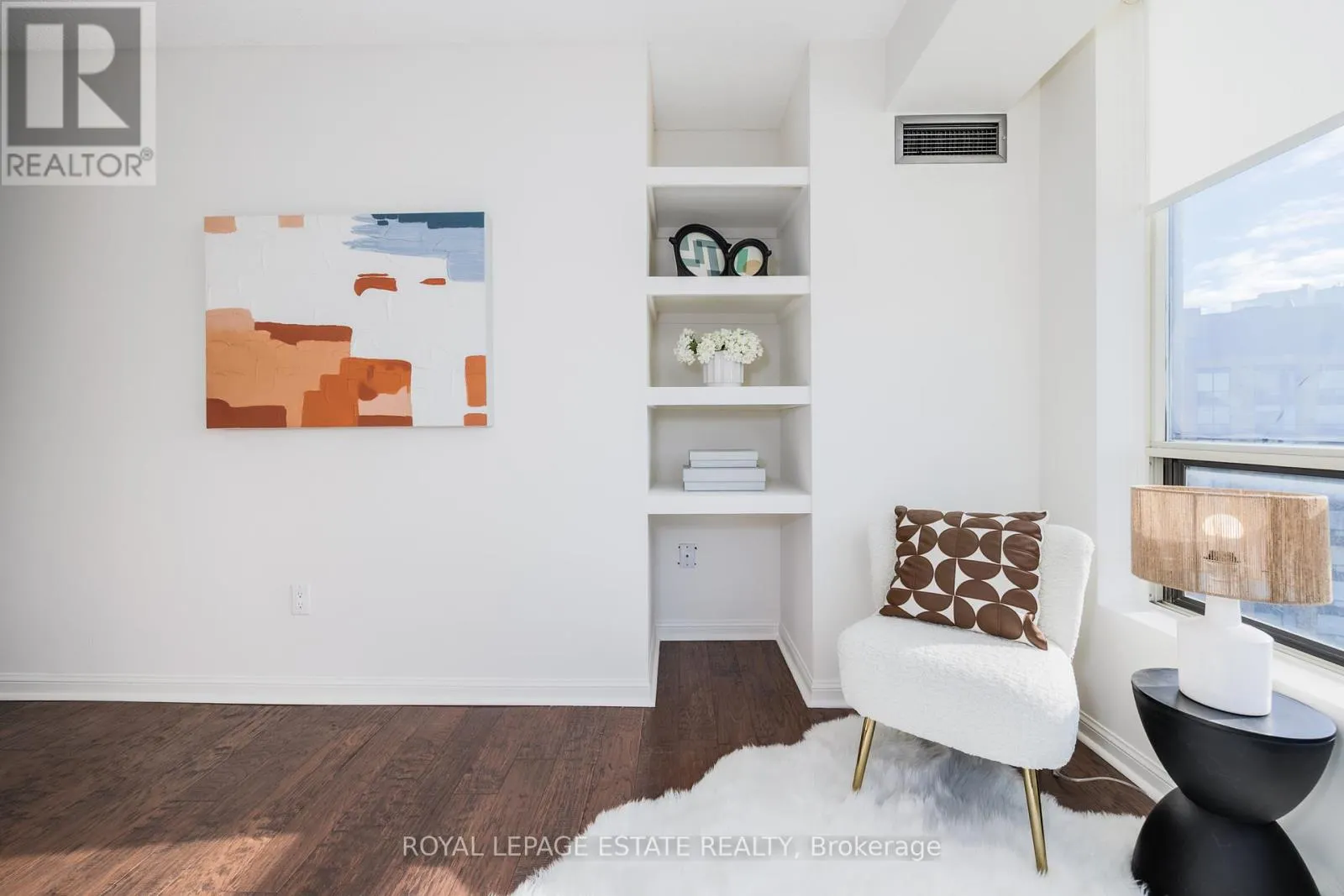 1903 - 3 HICKORY TREE ROAD