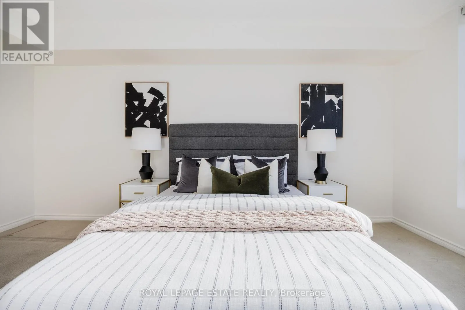 1903 - 3 HICKORY TREE ROAD