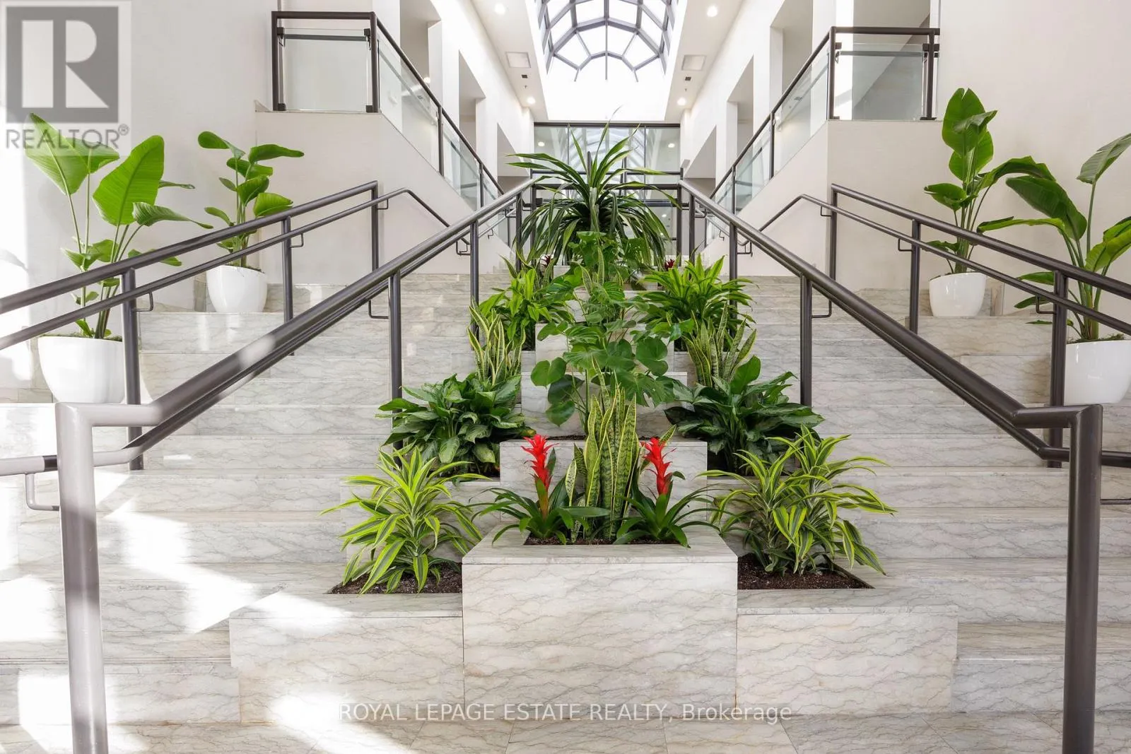 1903 - 3 HICKORY TREE ROAD