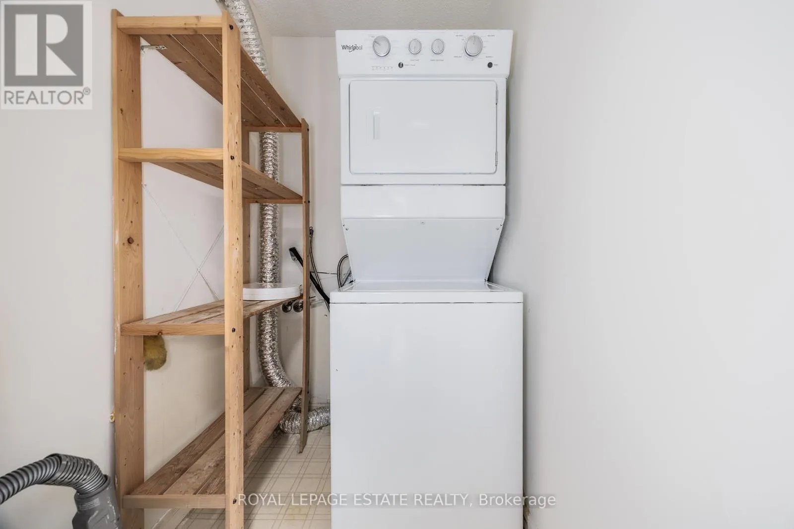 1903 - 3 HICKORY TREE ROAD