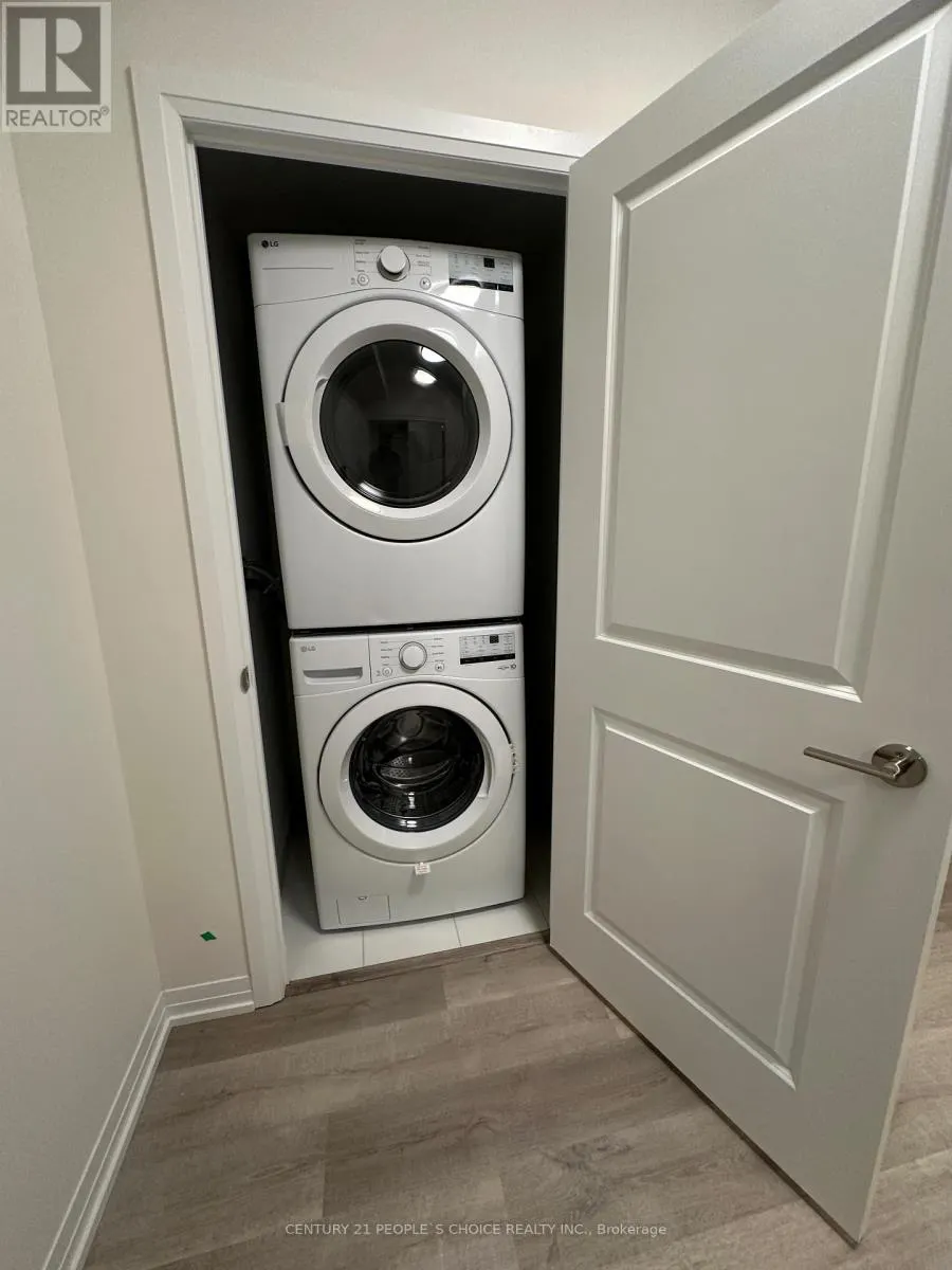 2504 - 15 WATERGARDEN DRIVE