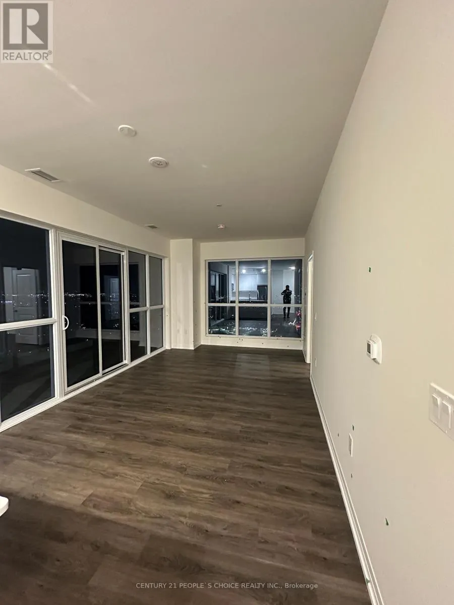 2801 - 15 WATERGARDEN DRIVE