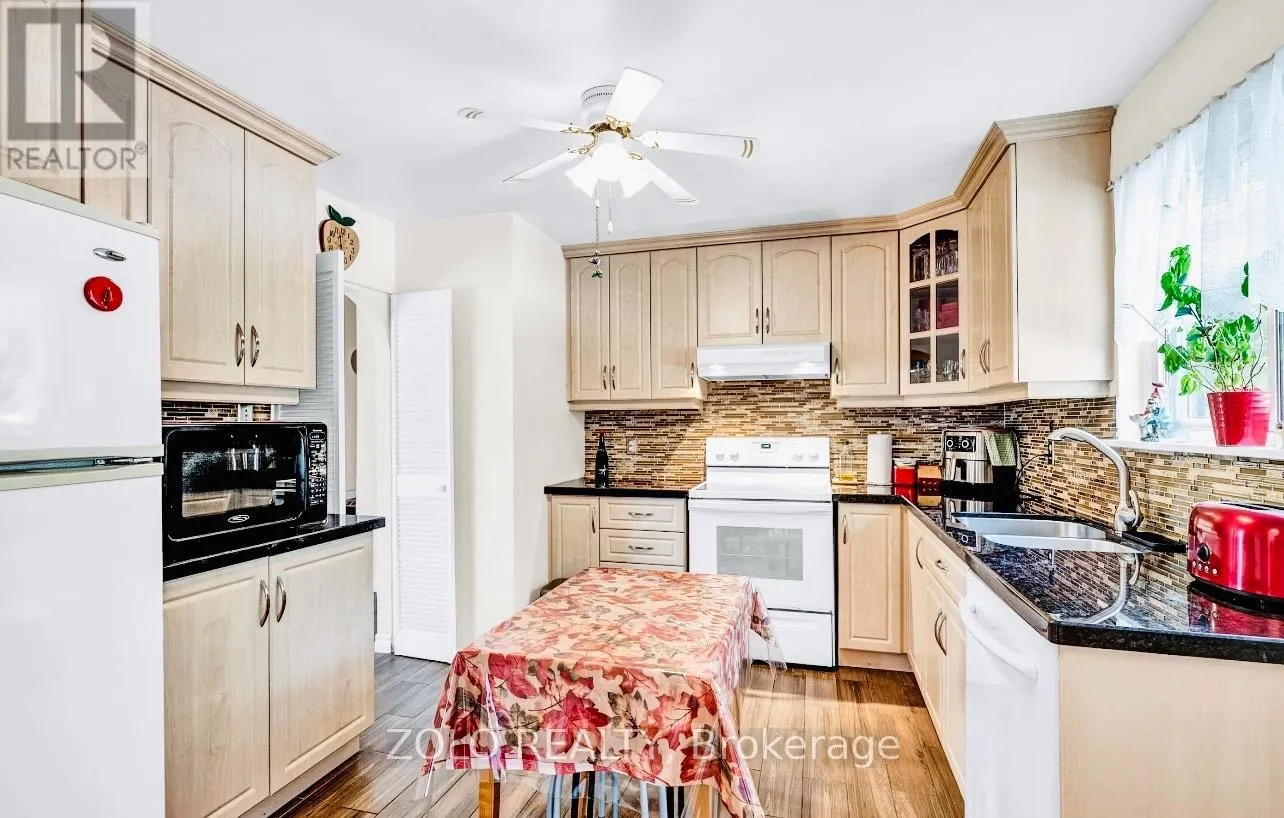 129 FOLKSTONE CRESCENT