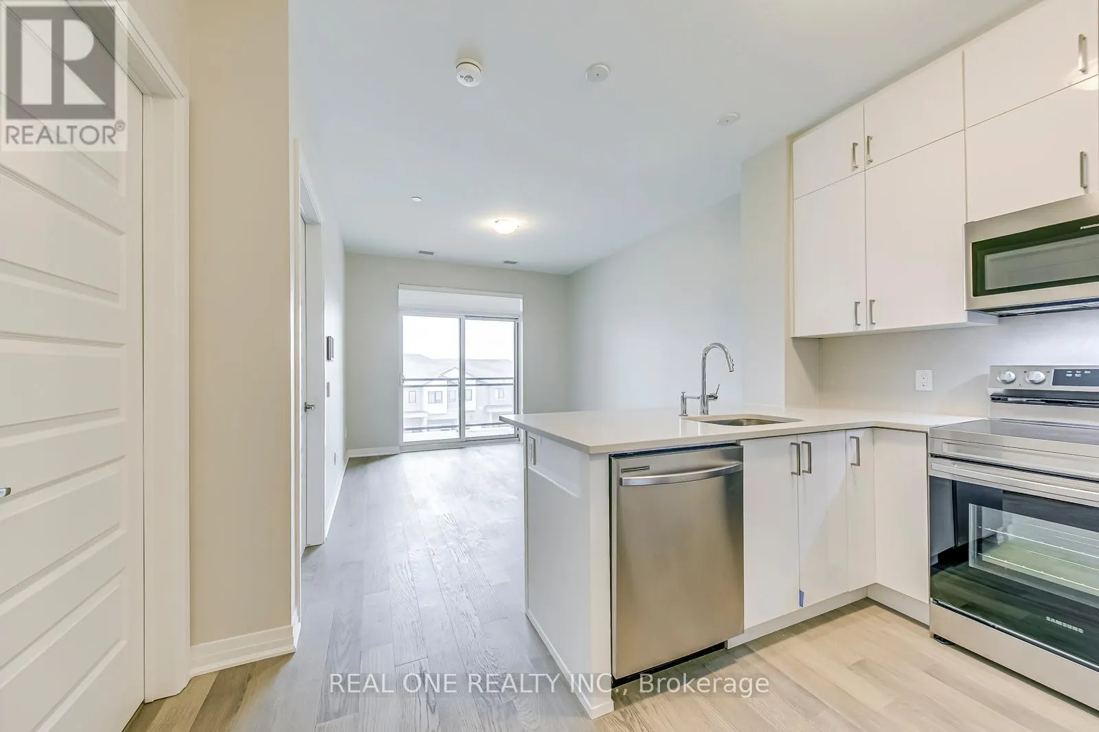 319 - 460 GORDON KRANTZ AVENUE