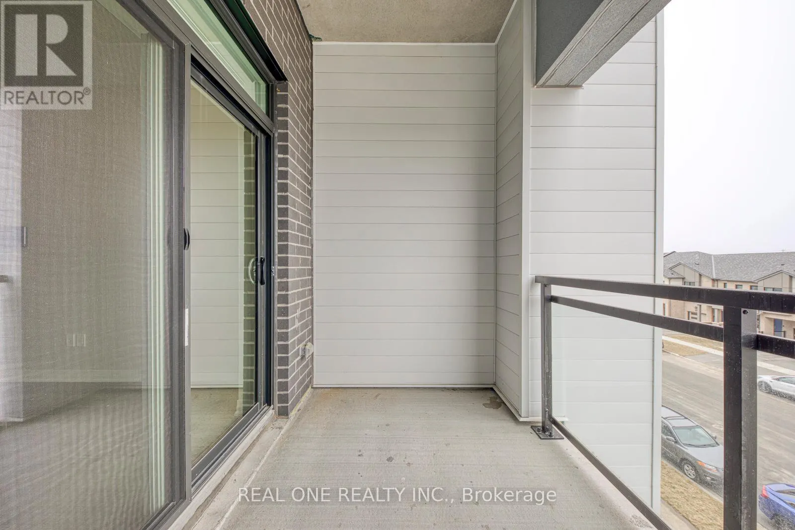 319 - 460 GORDON KRANTZ AVENUE