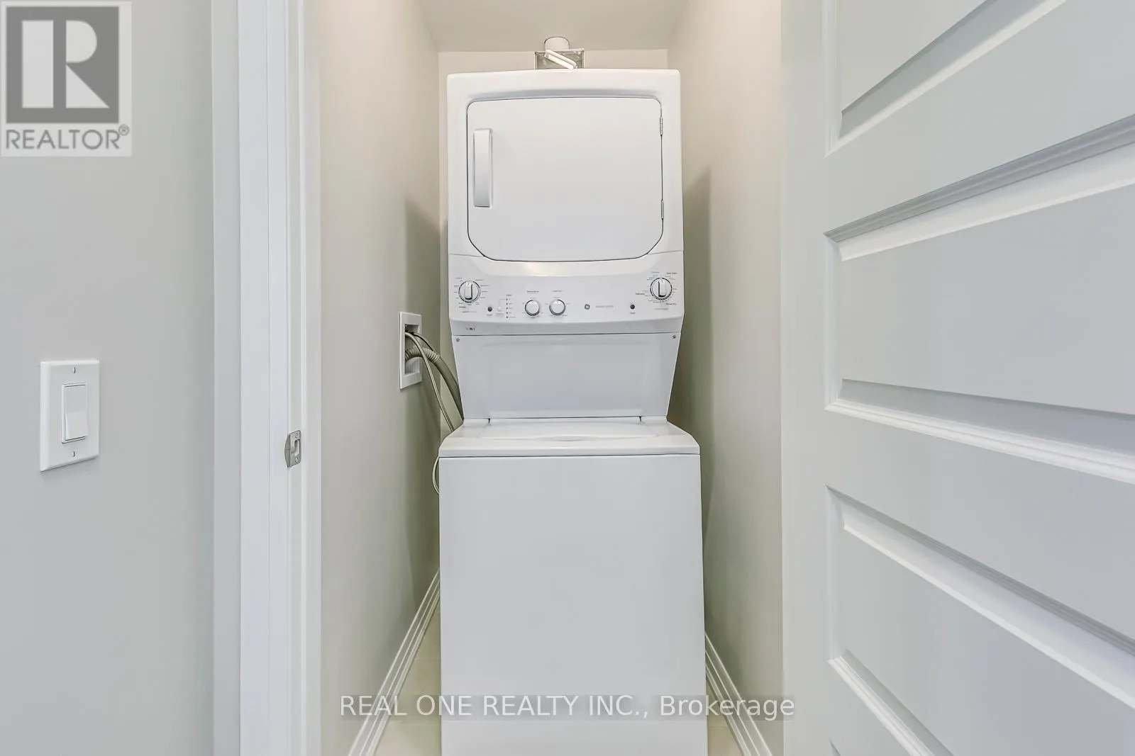 319 - 460 GORDON KRANTZ AVENUE