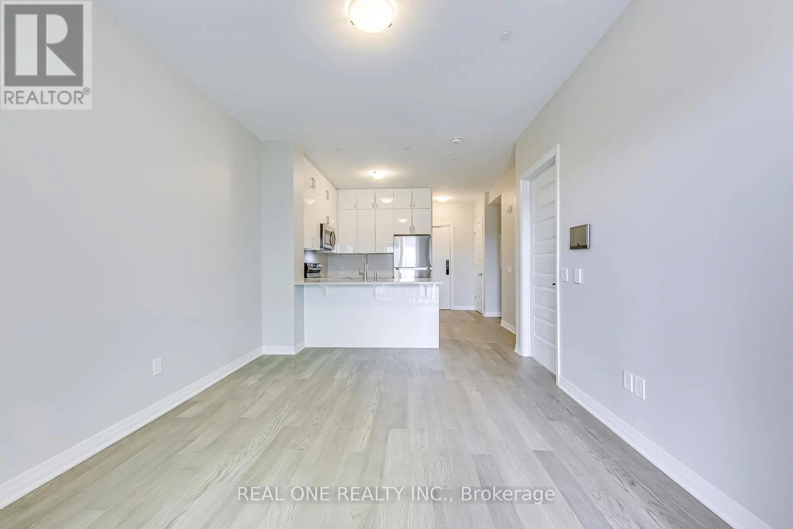 319 - 460 GORDON KRANTZ AVENUE