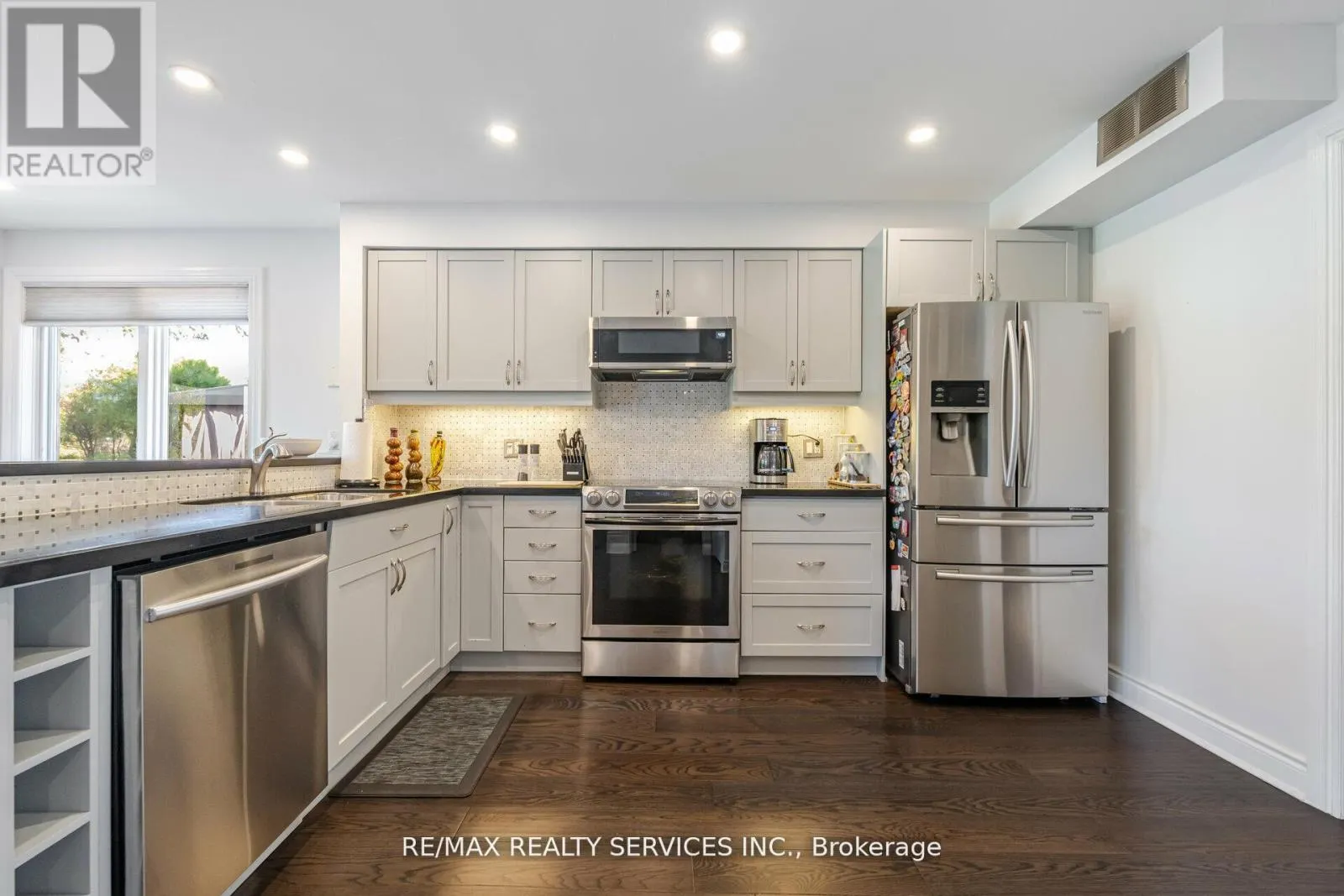 5749 GREENSBORO DRIVE