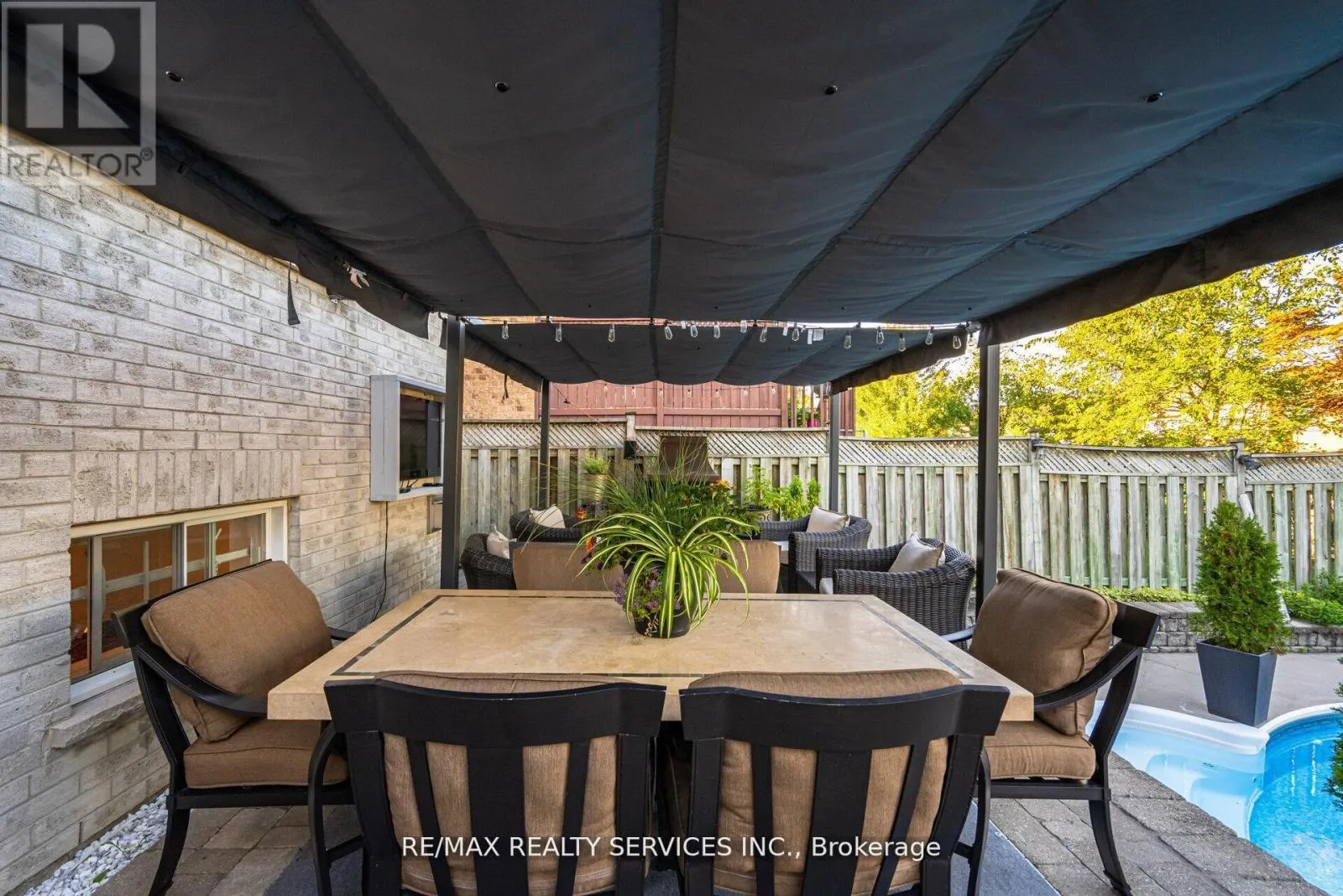 5749 GREENSBORO DRIVE