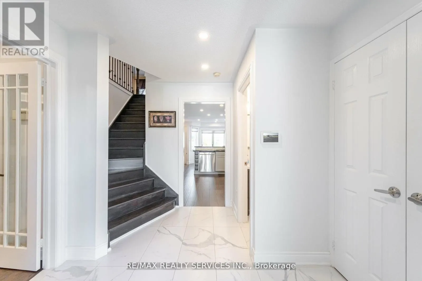 5749 GREENSBORO DRIVE