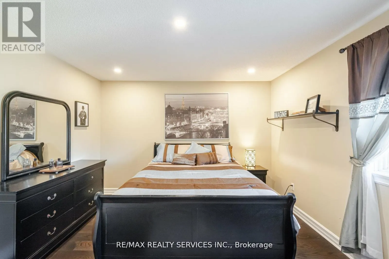 5749 GREENSBORO DRIVE