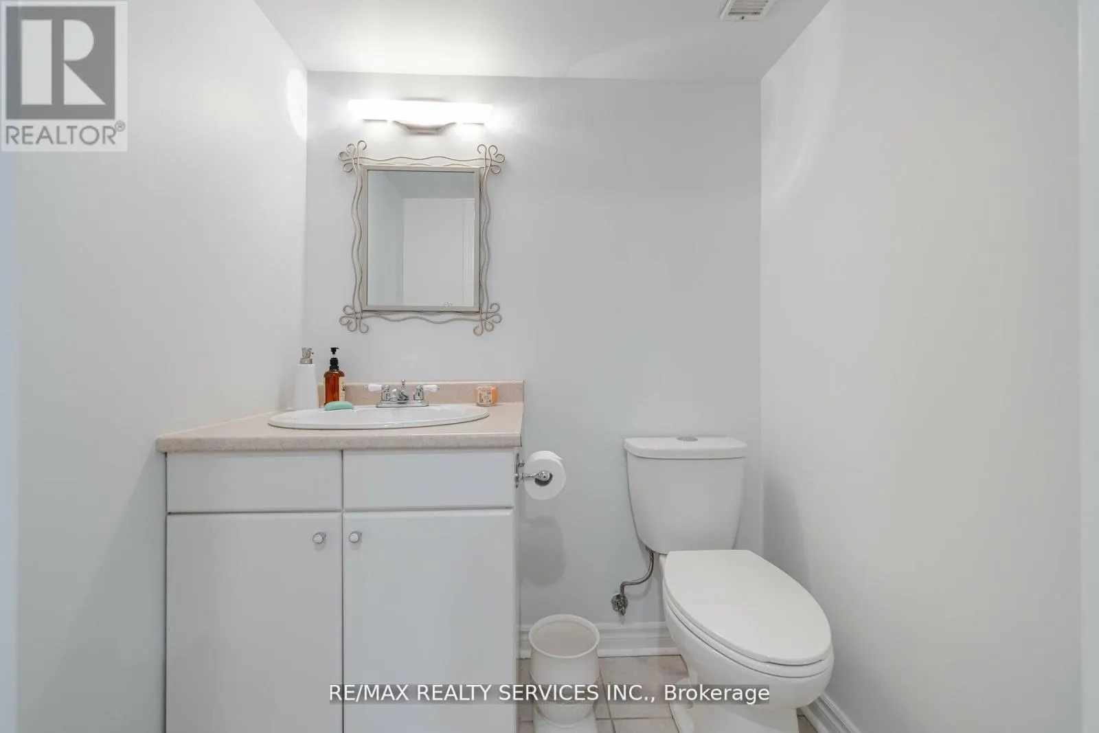 5749 GREENSBORO DRIVE