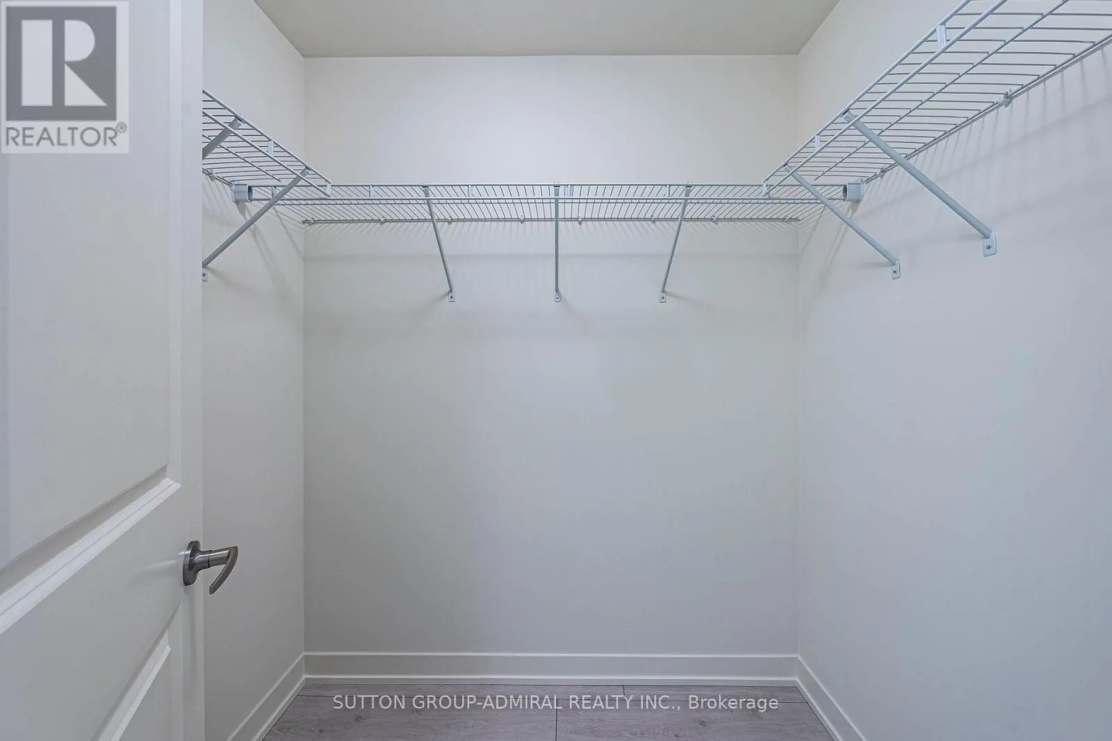 4506 - 38 ANNIE CRAIG DRIVE