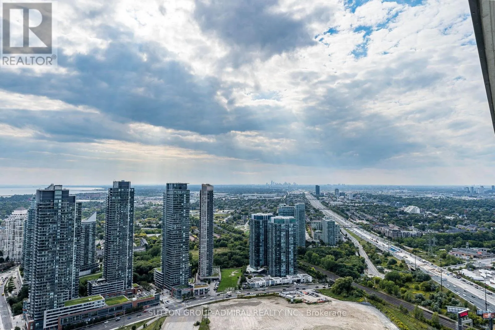 4506 - 38 ANNIE CRAIG DRIVE