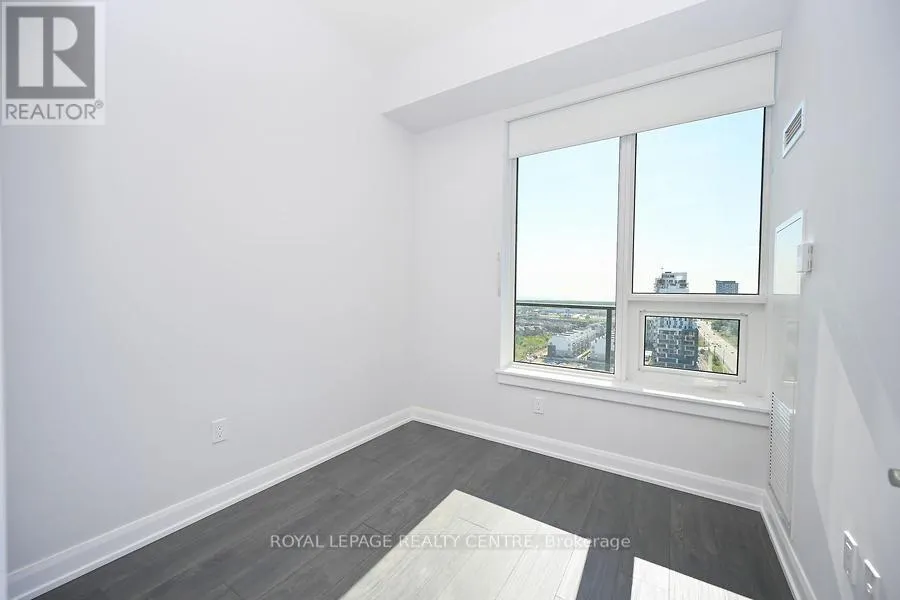 1401 - 3200 WILLIAM COLTSON AVENUE