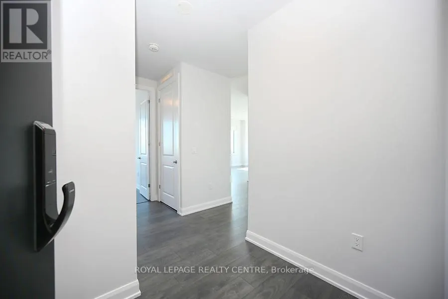 1401 - 3200 WILLIAM COLTSON AVENUE