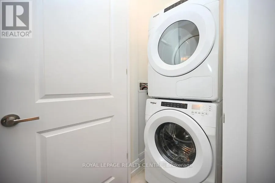 1401 - 3200 WILLIAM COLTSON AVENUE