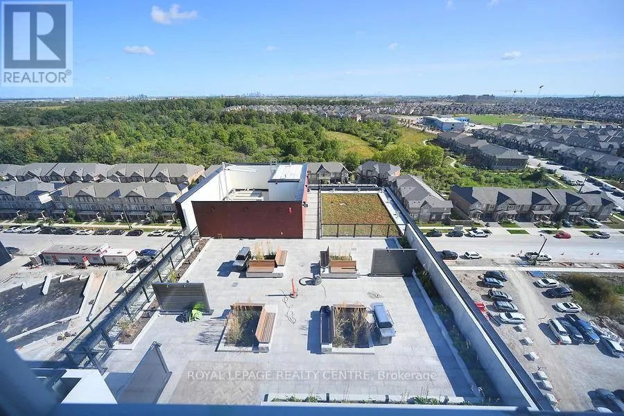 1401 - 3200 WILLIAM COLTSON AVENUE