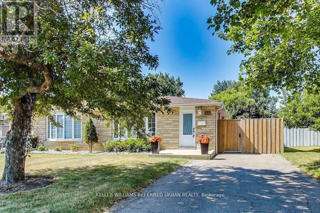 116 FALLINGDALE CRESCENT