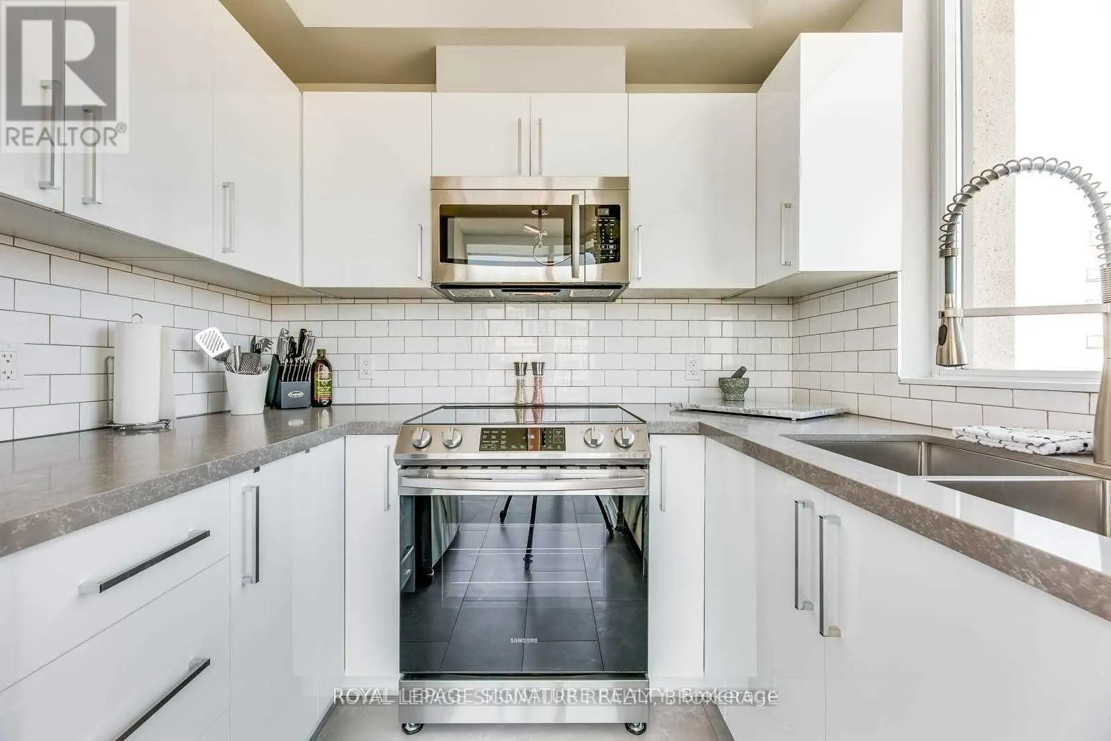 3108 - 3504 HURONTARIO STREET