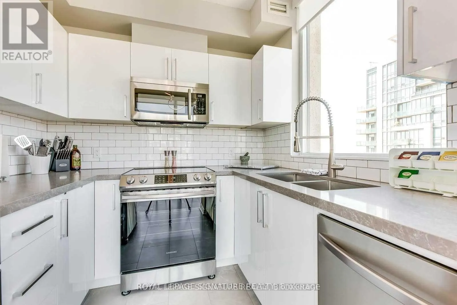 3108 - 3504 HURONTARIO STREET