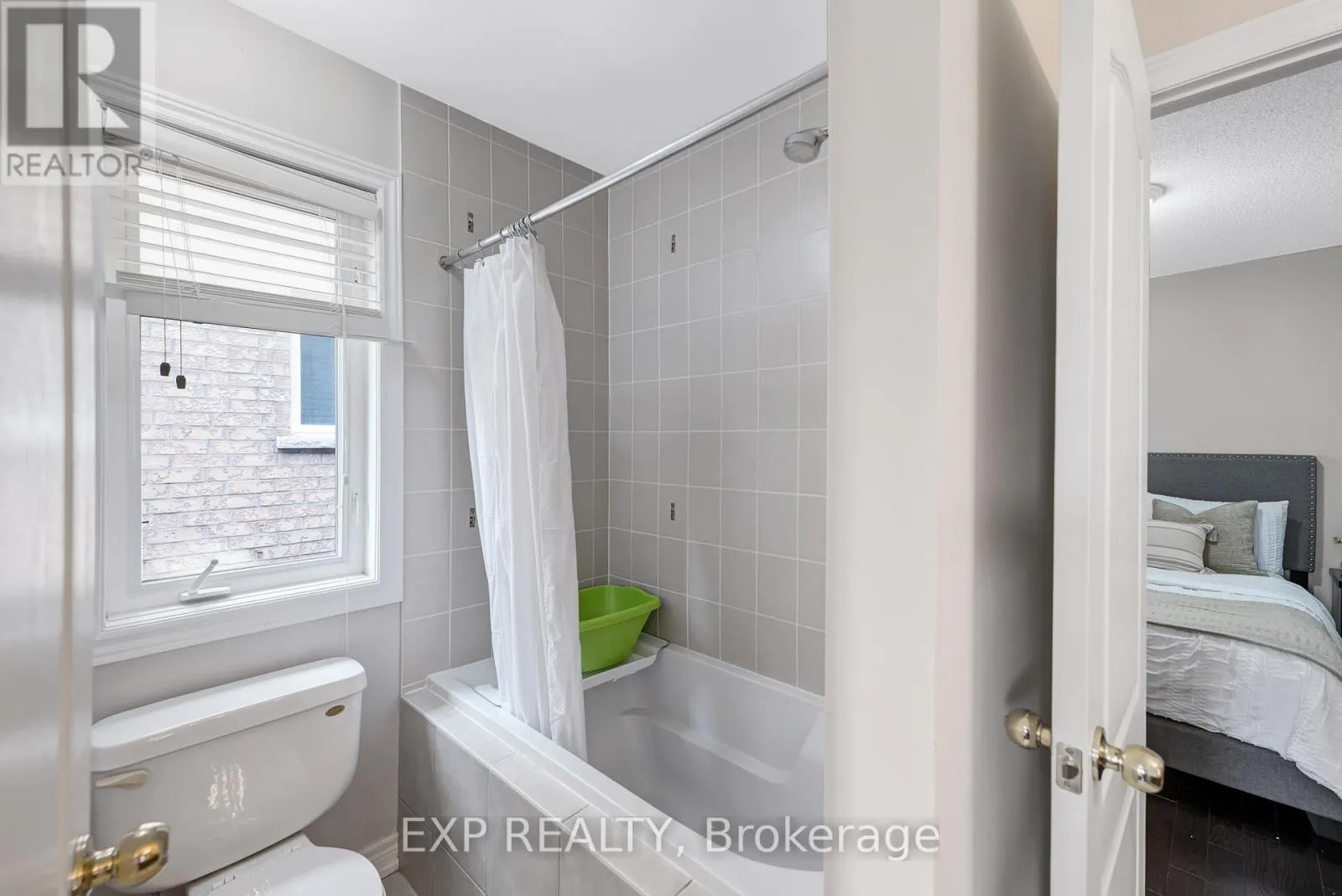 413 SUNNY MEADOW BOULEVARD