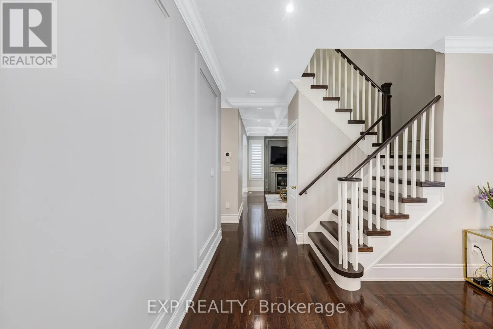 413 SUNNY MEADOW BOULEVARD