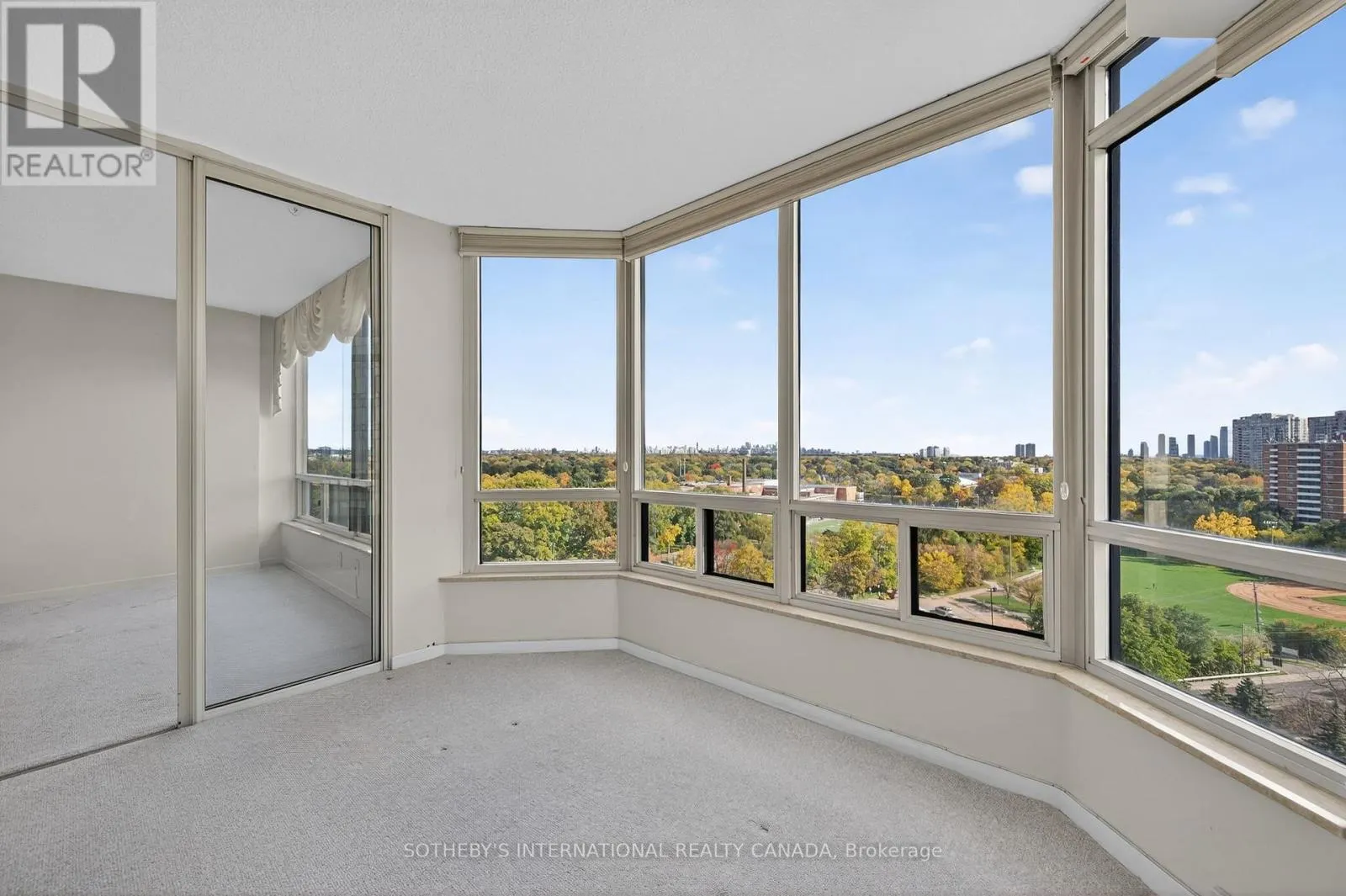 1504 - 1320 ISLINGTON AVENUE