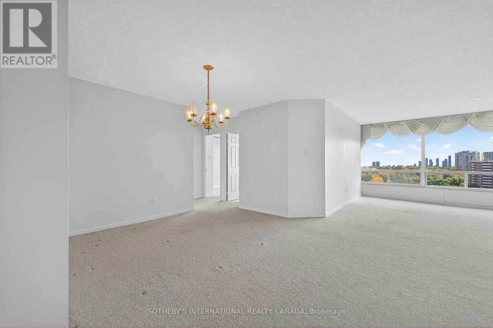 1504 - 1320 ISLINGTON AVENUE