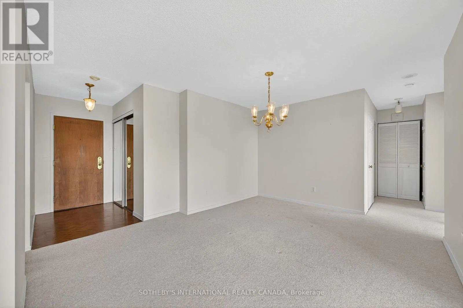 1504 - 1320 ISLINGTON AVENUE