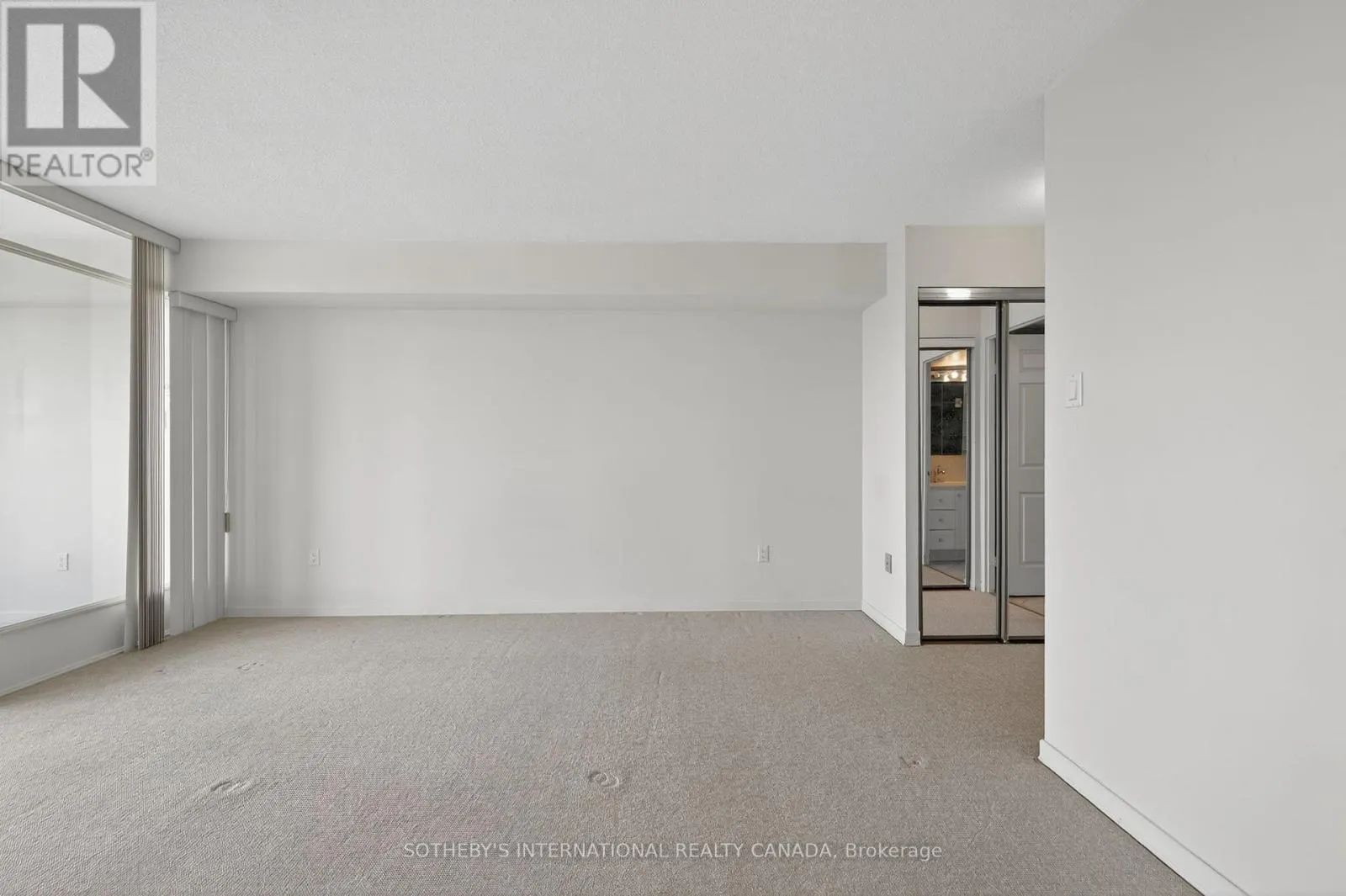 1504 - 1320 ISLINGTON AVENUE