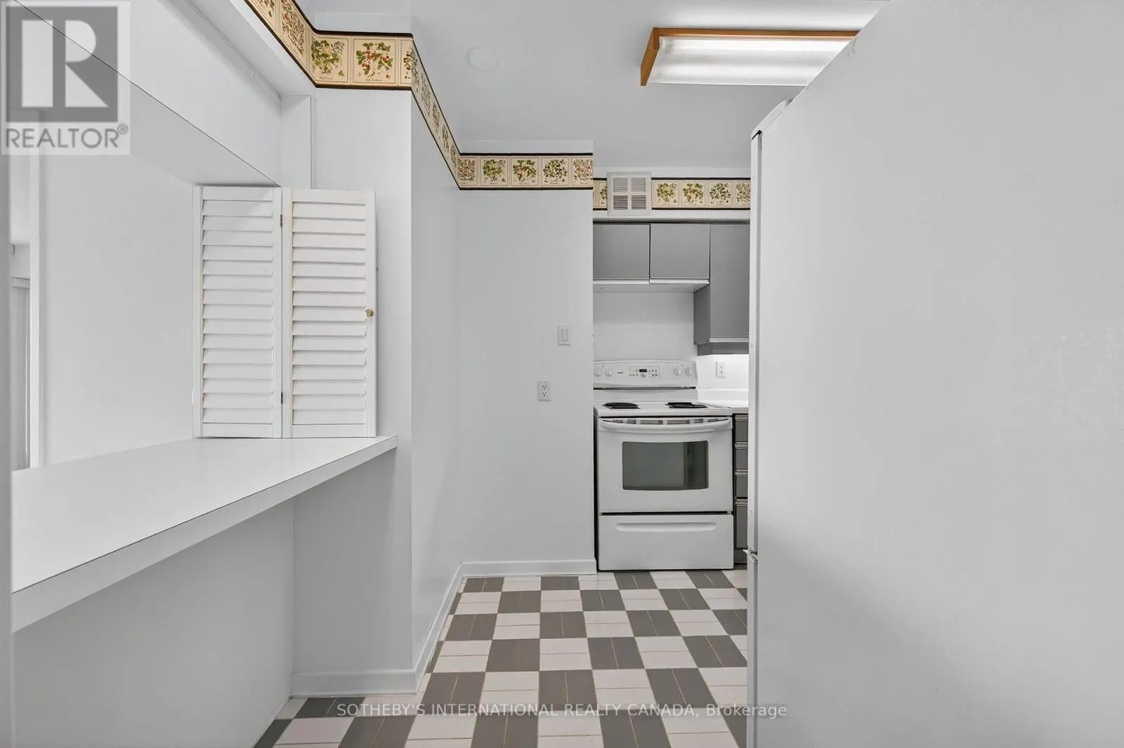 1504 - 1320 ISLINGTON AVENUE