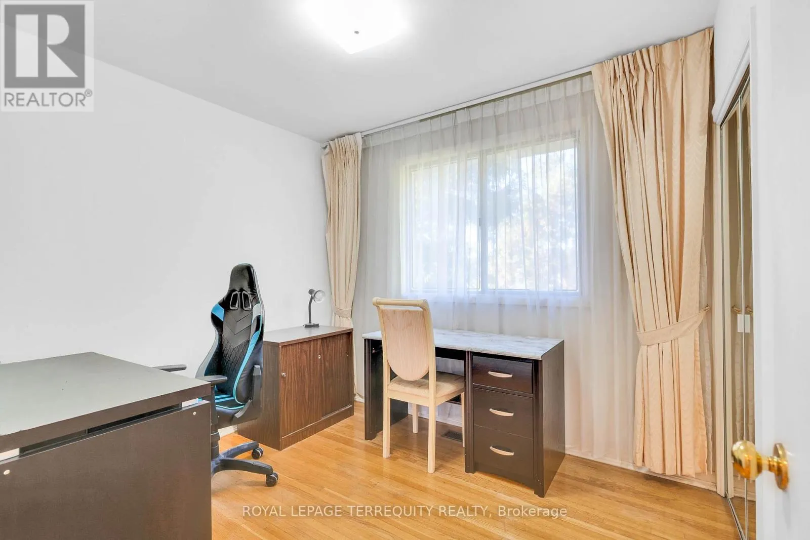 106 GRANDRAVINE DRIVE