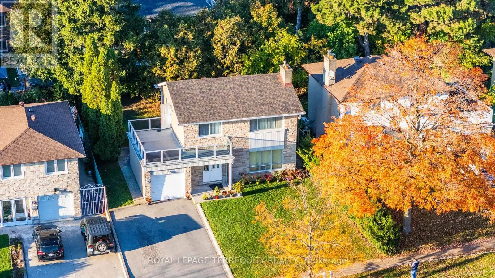 106 GRANDRAVINE DRIVE