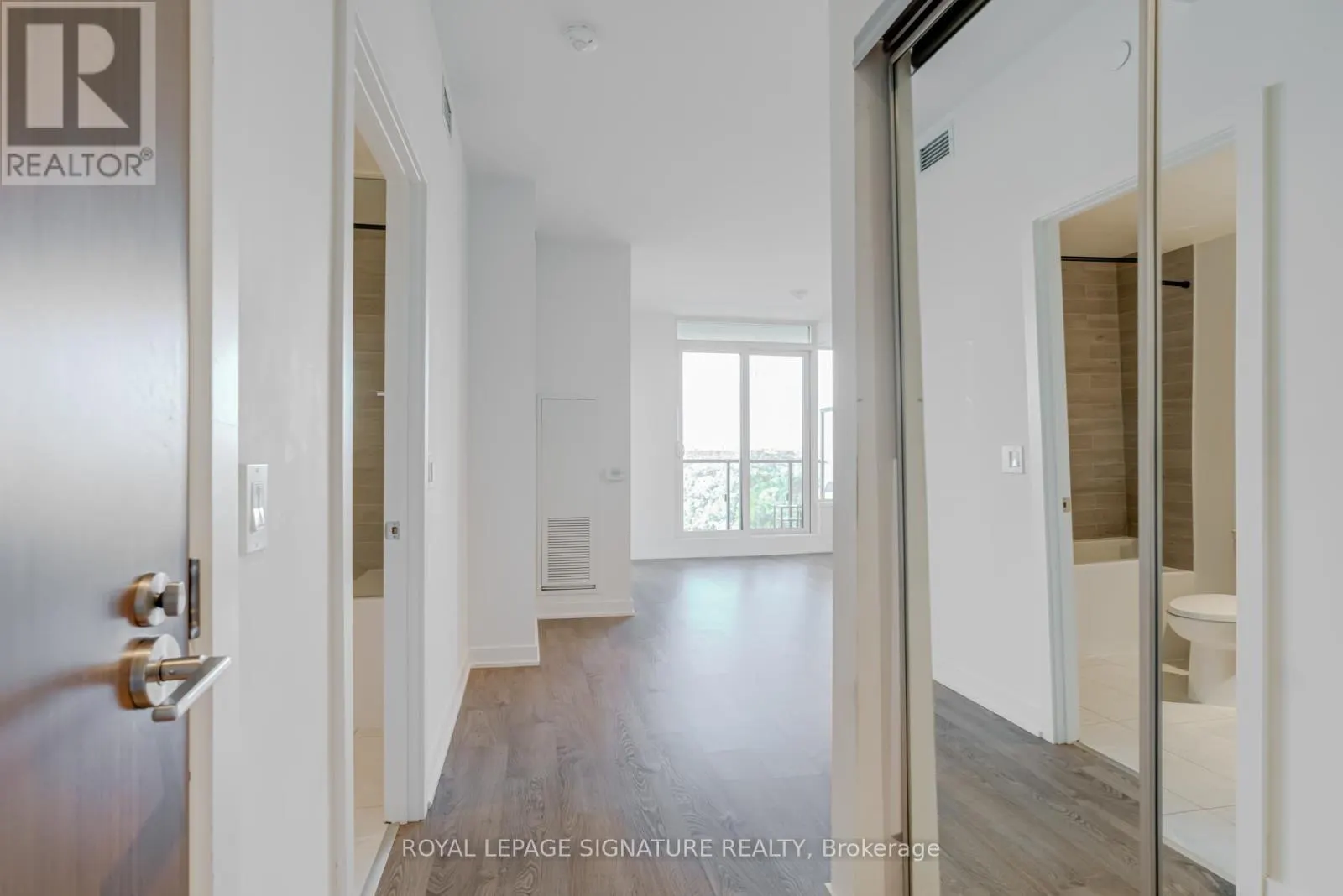 2217 - 1926 LAKE SHORE BOULEVARD W