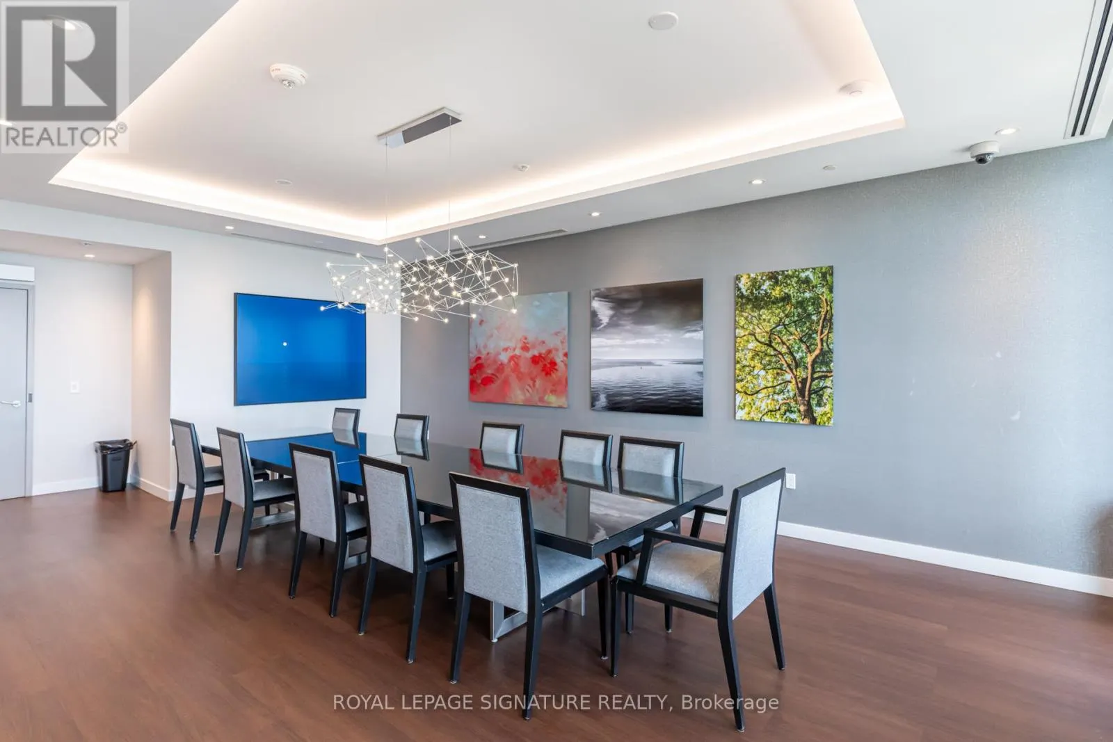 2217 - 1926 LAKE SHORE BOULEVARD W