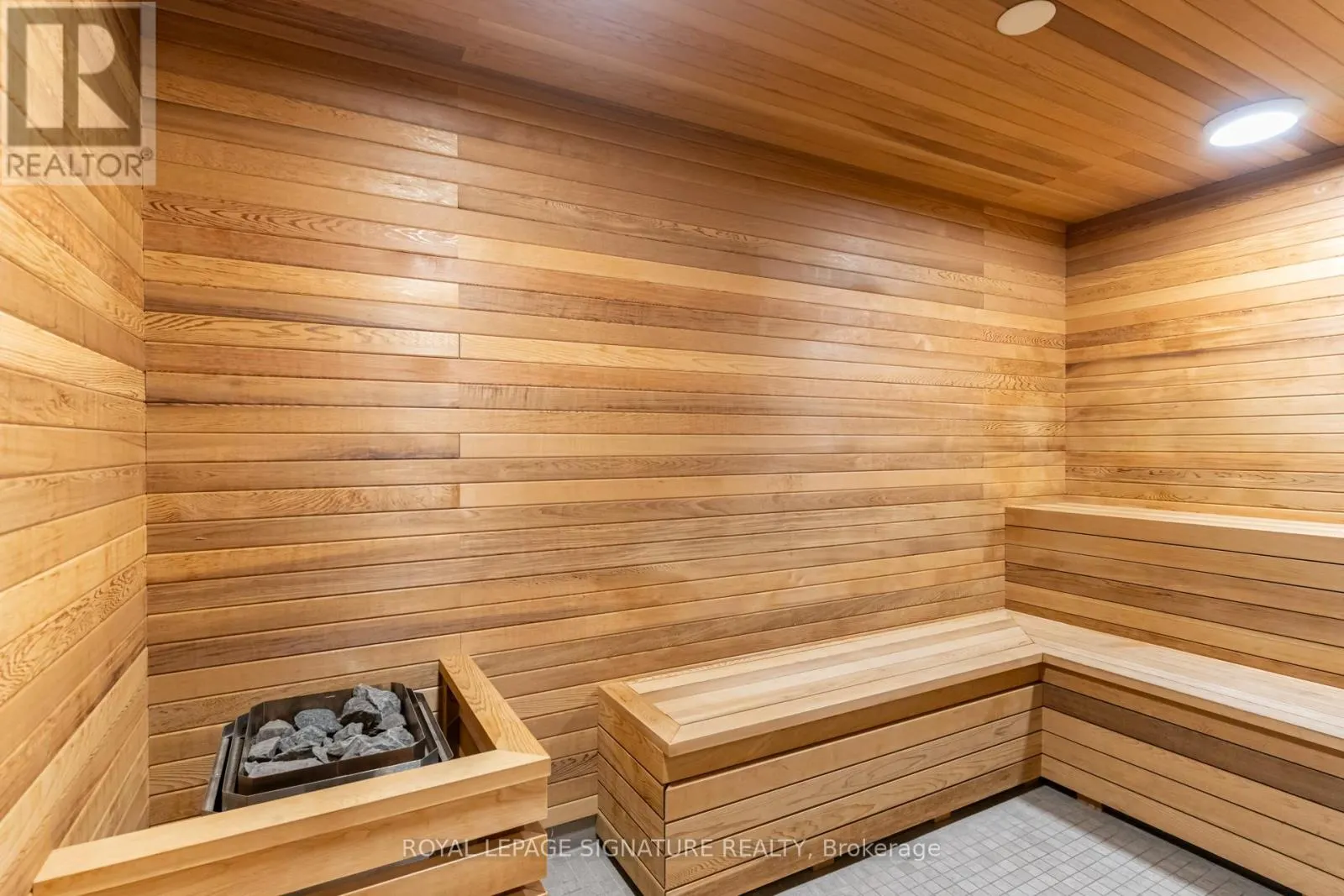 2217 - 1926 LAKE SHORE BOULEVARD W