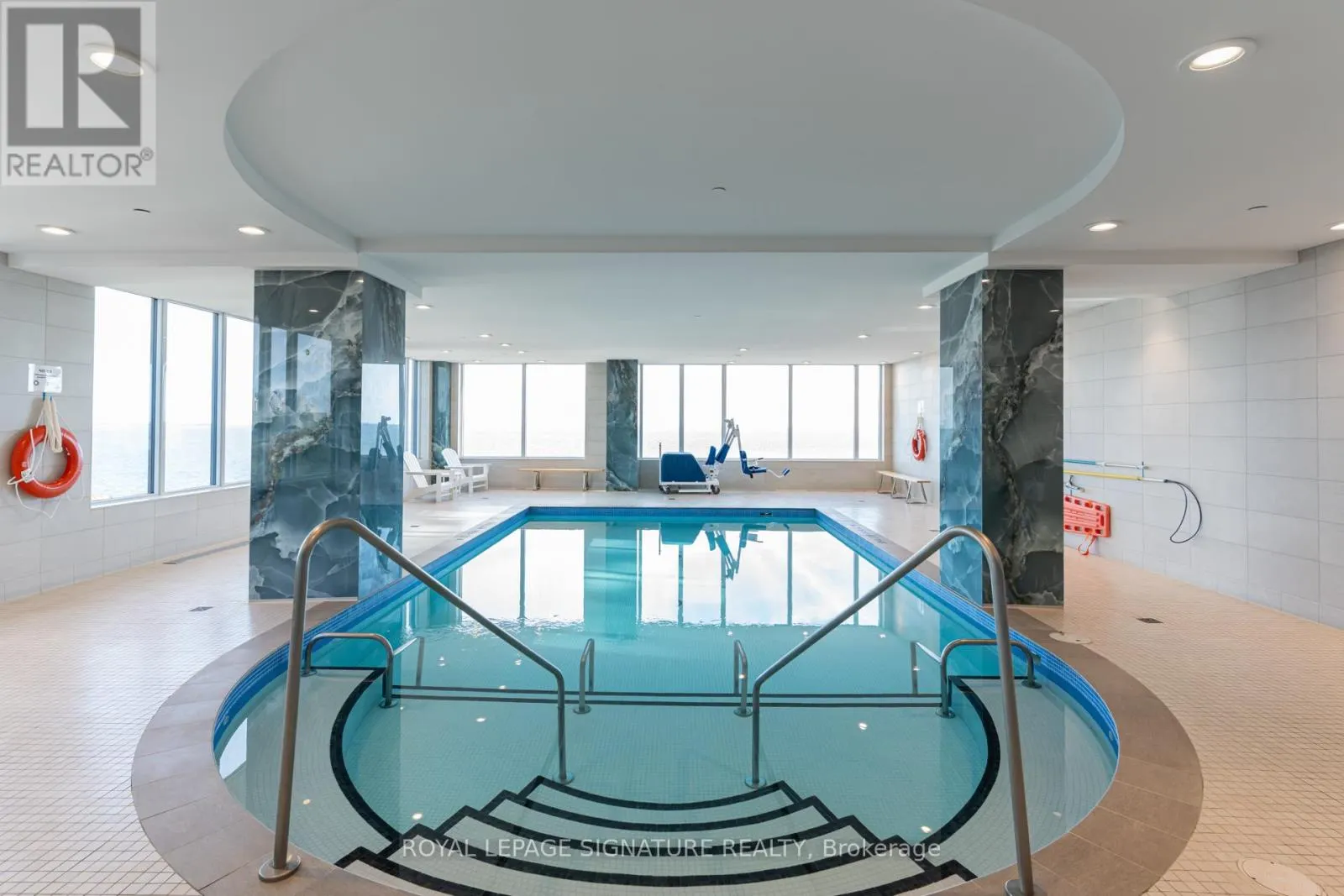 2217 - 1926 LAKE SHORE BOULEVARD W