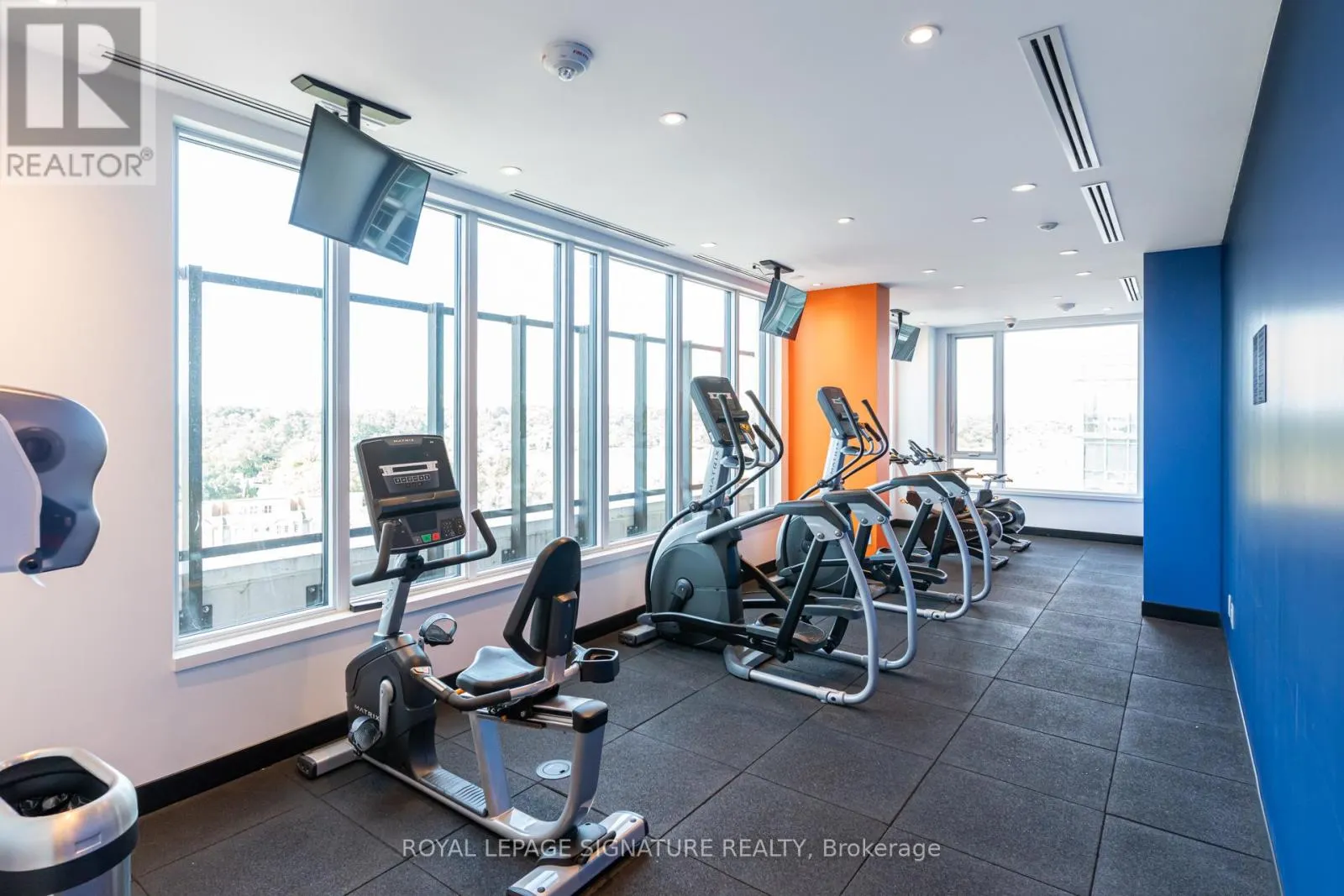 2217 - 1926 LAKE SHORE BOULEVARD W