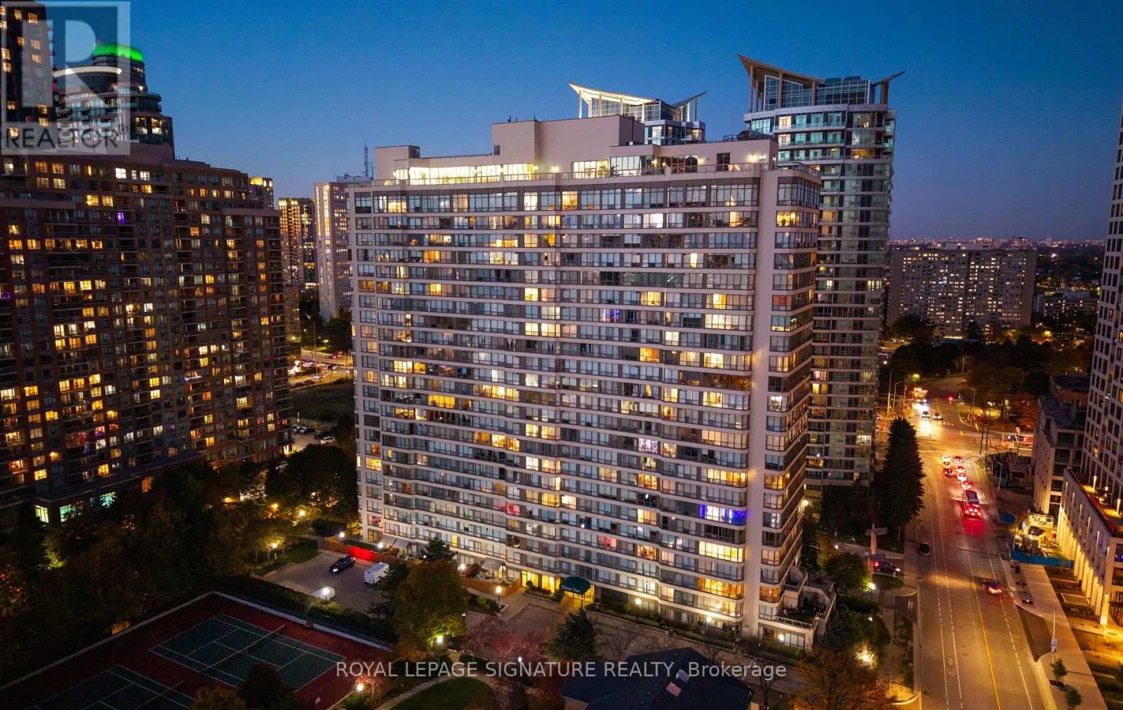 405 - 55 ELM DRIVE W