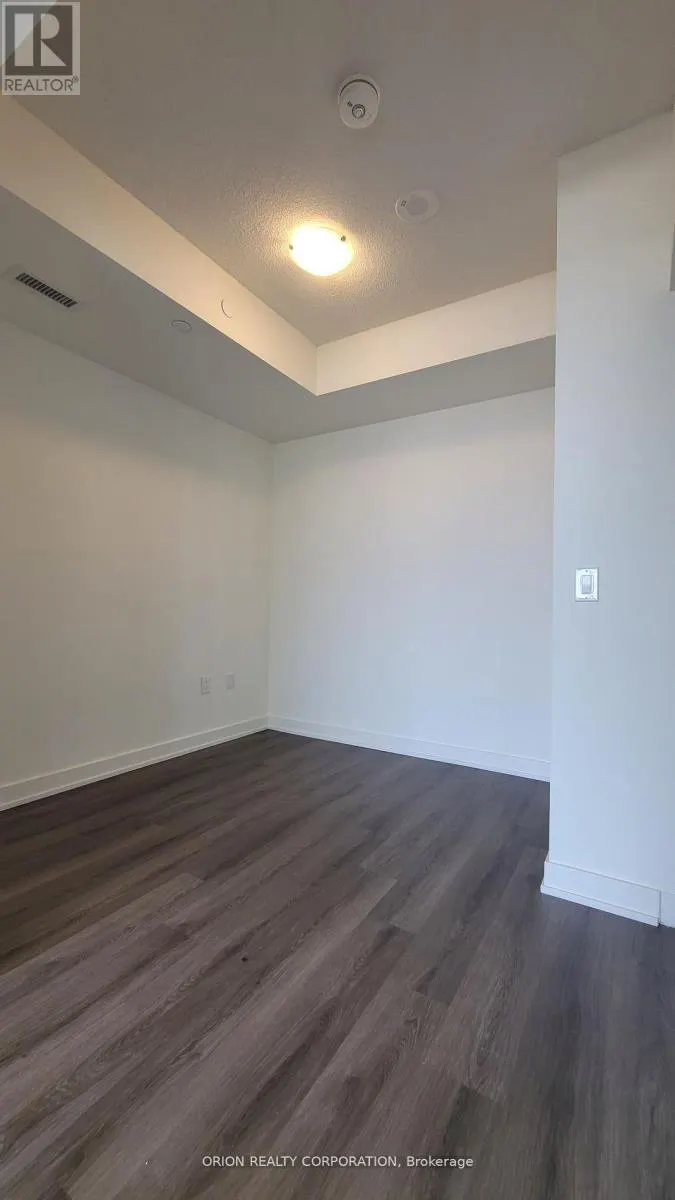 613 - 859 THE QUEENSWAY