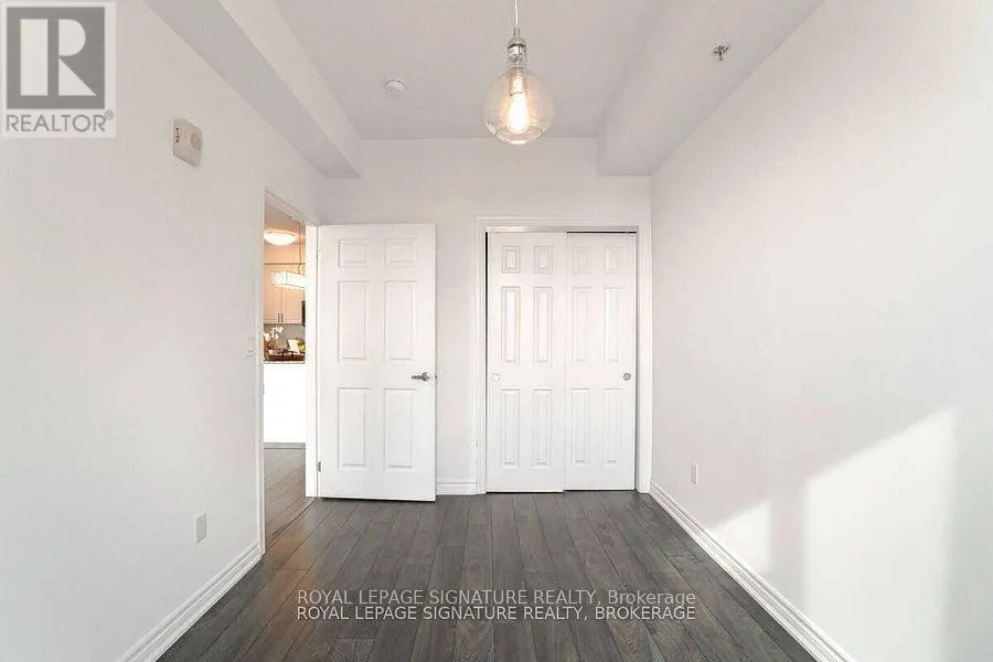 307 - 2490 OLD BRONTE ROAD