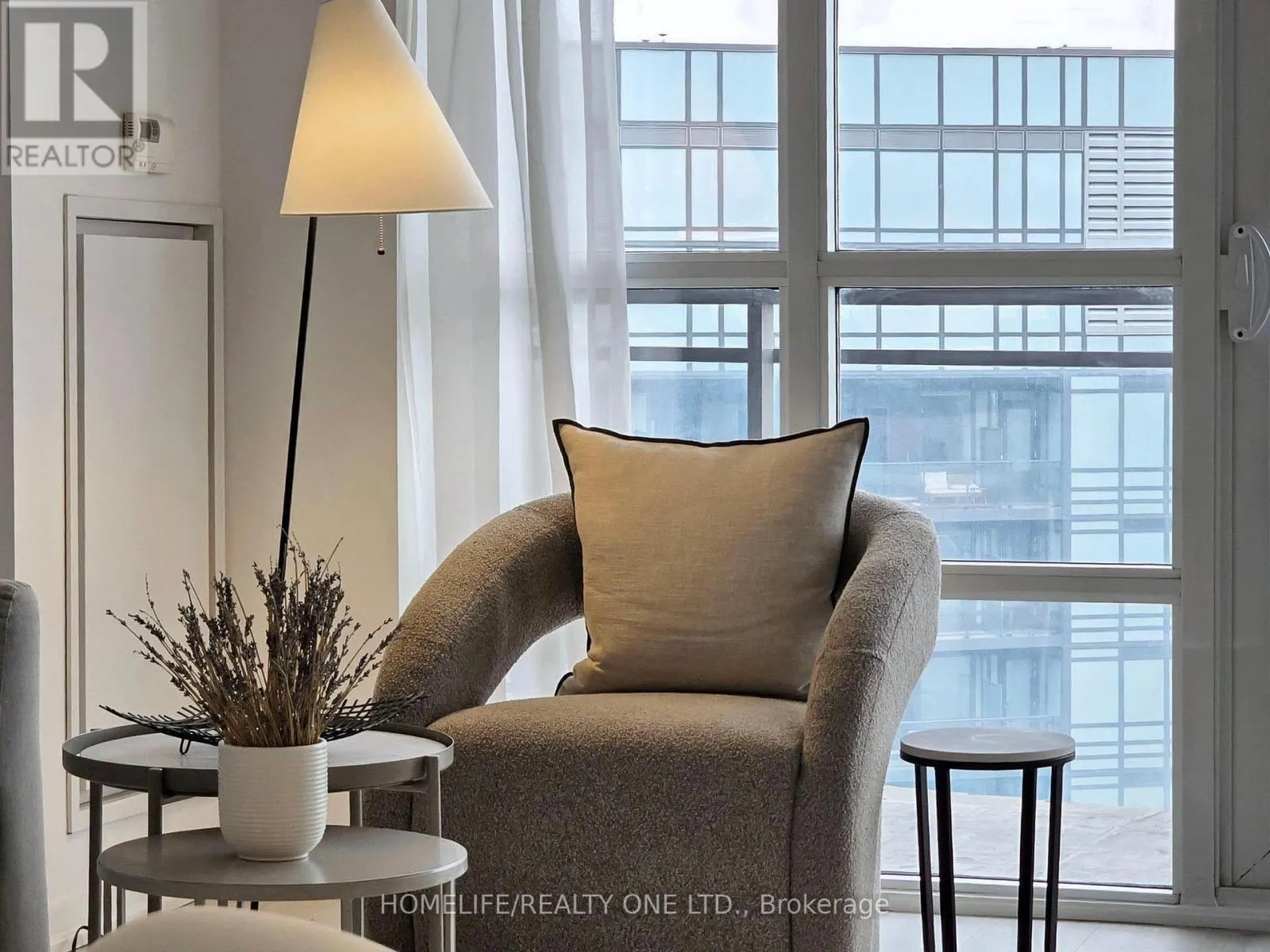 2003 - 38 JOE SHUSTER WAY