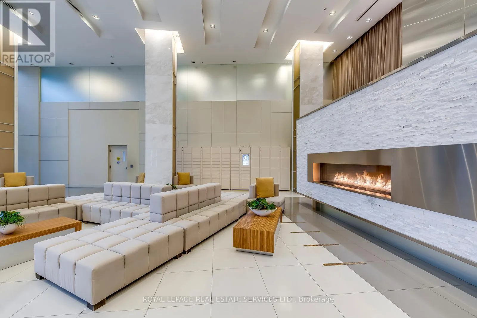 203 - 16 BROOKERS LANE