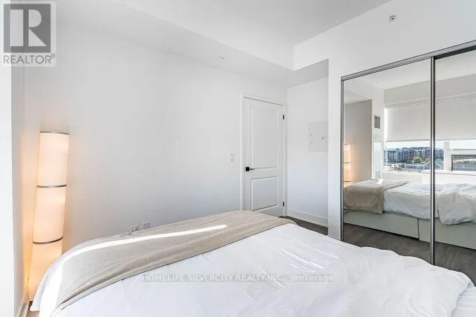 709 - 2481 TAUNTON ROAD