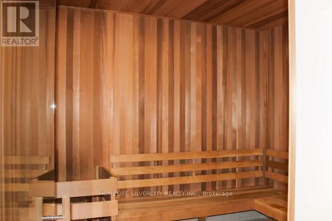 709 - 2481 TAUNTON ROAD