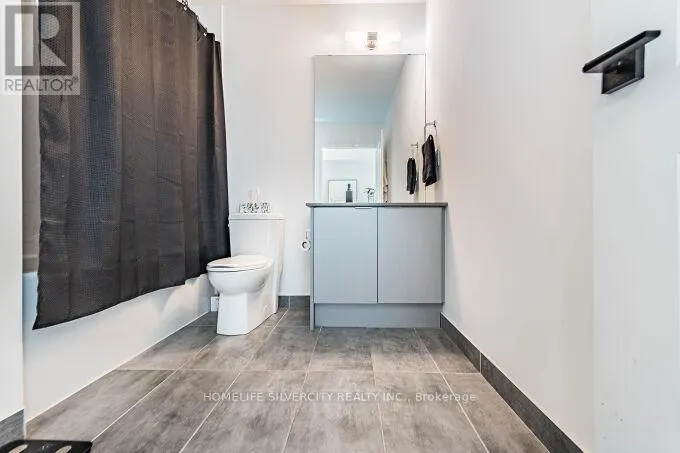 709 - 2481 TAUNTON ROAD