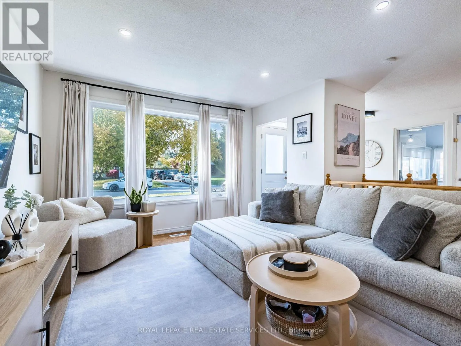 14 FINCHLEY CRESCENT